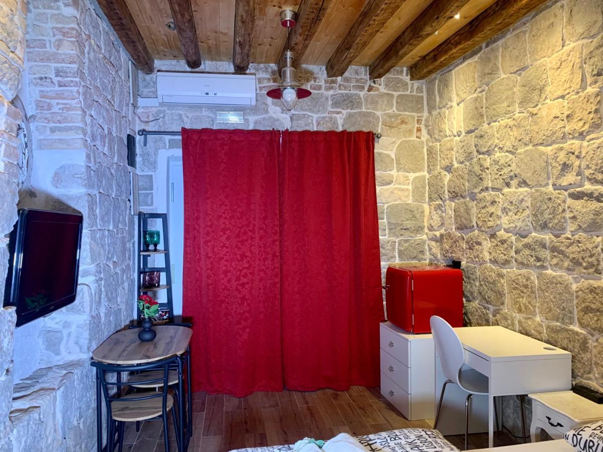 Luxury Art Room Спліт Екстер'єр фото