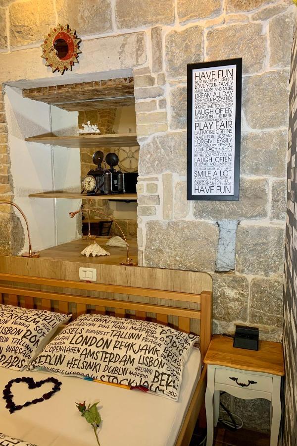 Luxury Art Room Спліт Екстер'єр фото
